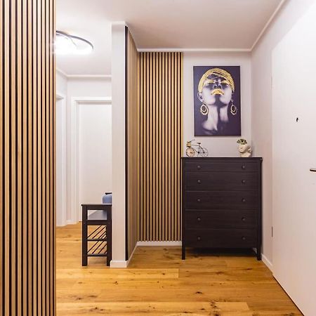 A&V Apartments Wunderschoene Penthouse Wohnung Moers Kültér fotó
